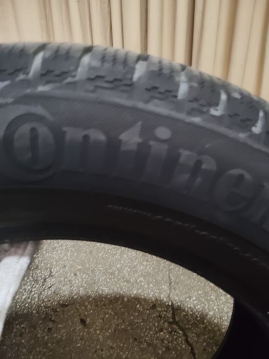 Vând anvelope de iarnă 215/60/16