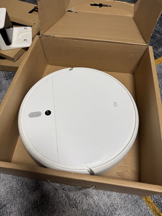 Моющий робот пылесос Xiaomi Mi Robot Mop