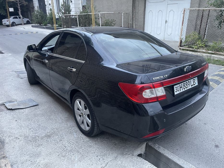 CHEVROLET epica срочно сотилади