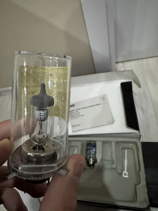 Ксенонови крушки H4