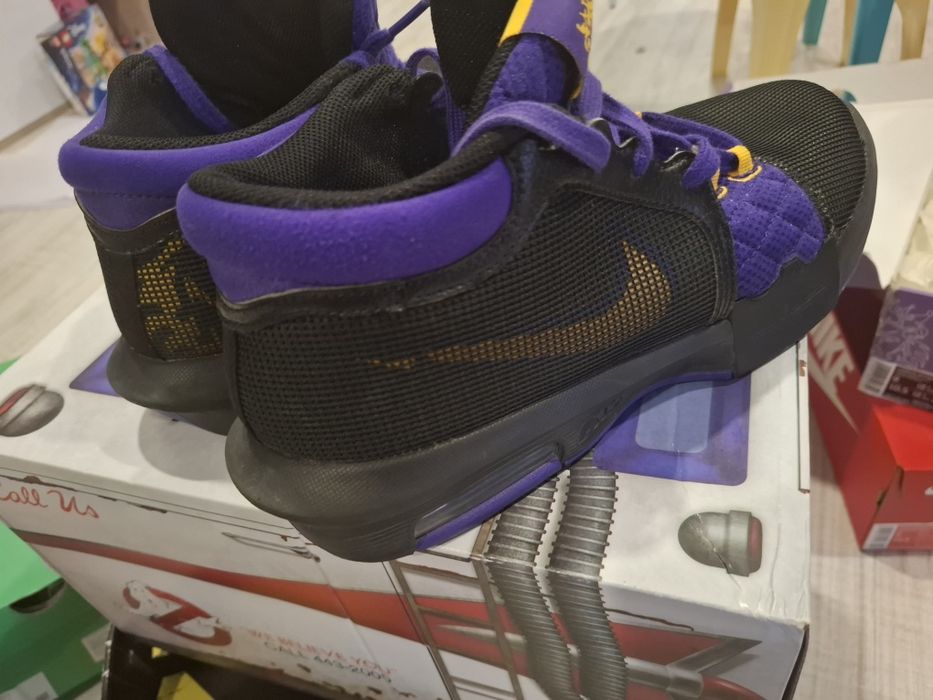 Мъжки маратонки номер  42.5