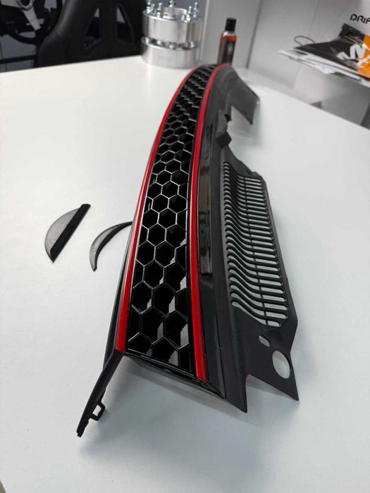 Grila Gti Style pentru VW GOLF 6 fara emblema