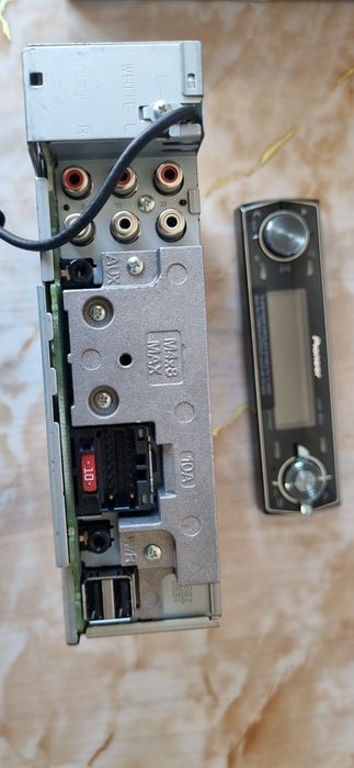 Магнитола Pioneer (оригинал 100%)