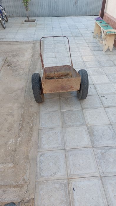тачка садовая ..