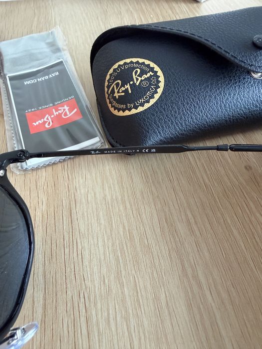 Ochelari de soare Ray-Ban RB4451
