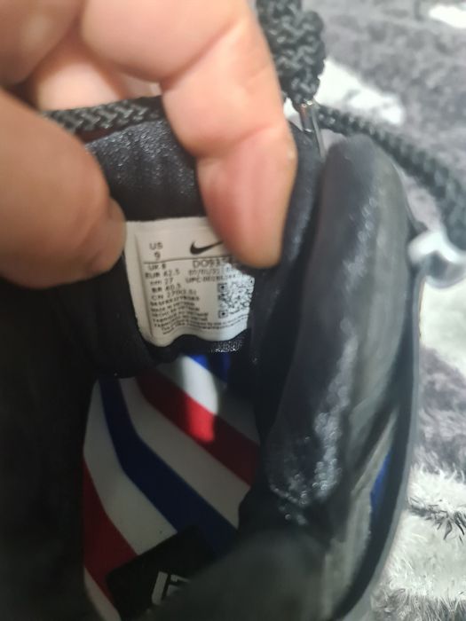 Маратонки Nike Zoom LeBron 3 Retro 'Barbershop 42.5