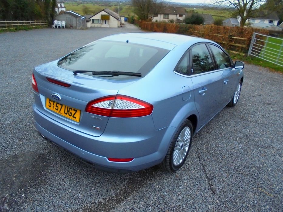 Bara spate Ford Mondeo Mk4 Hatchback