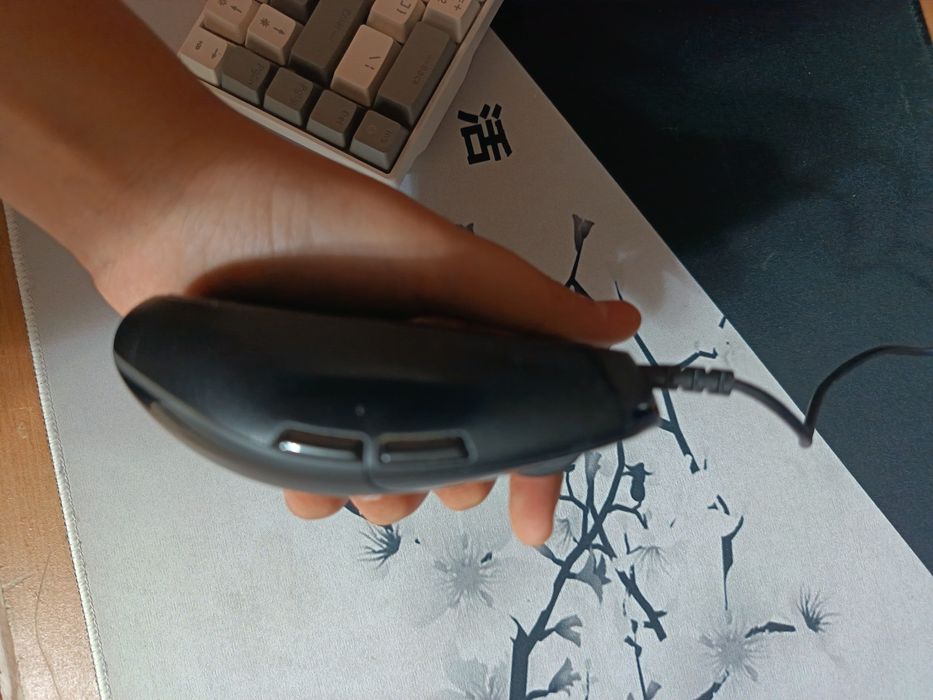 Продам мышь, в очень хорошем состояний