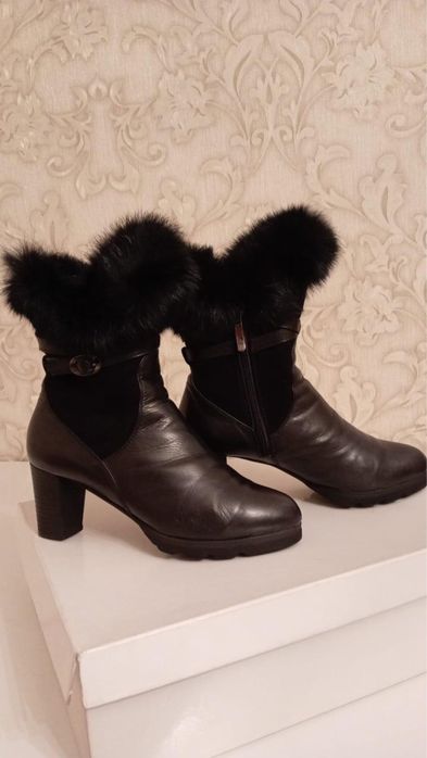 Продам сапоги итальянские