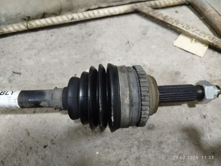 Продаётся граната левая. (Водительская)