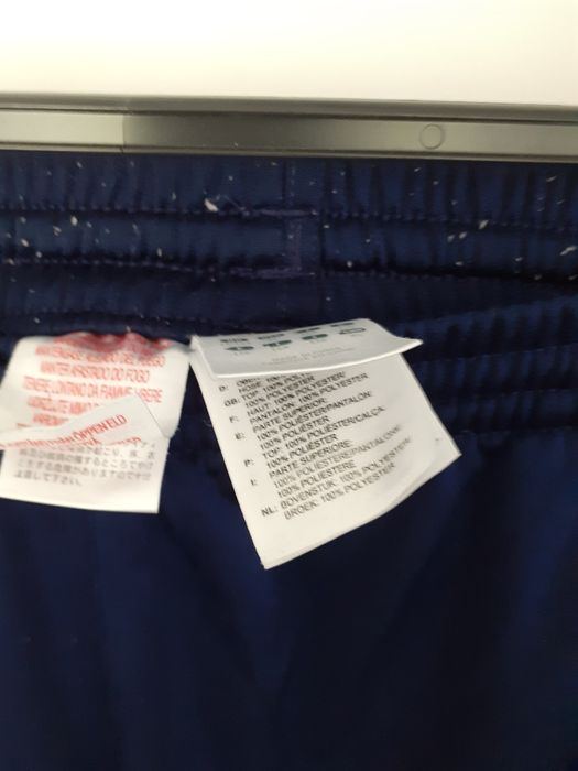 Vînd pantaloni trening mai multe firme originali