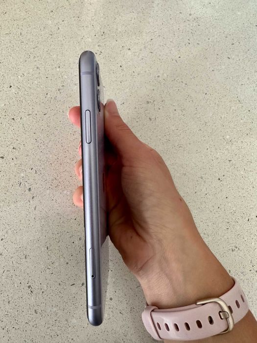 Iphone 11  64 GB