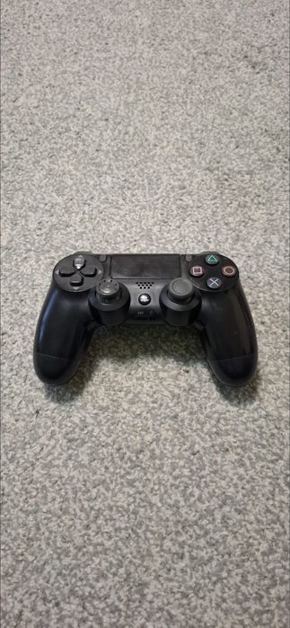 Ps 4 Slim на 1тб с играми и джостиком