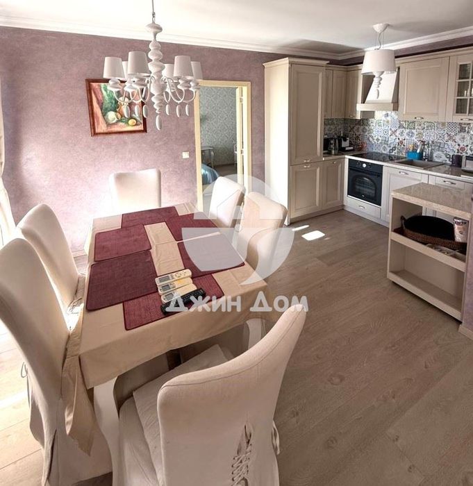 Продава се Тристаен апартамент в к.к. Слънчев бряг - 127 кв.м за 1772 €/кв.м - Снимка #1
