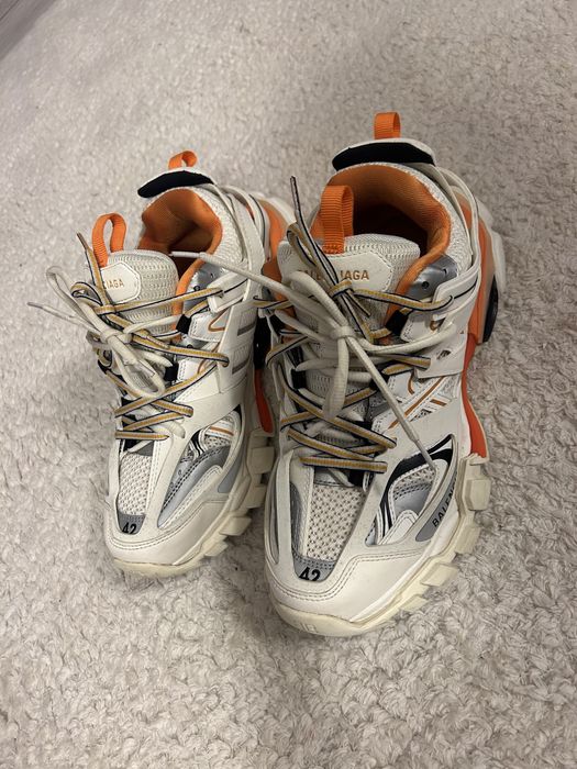 Balenciaga Track 42