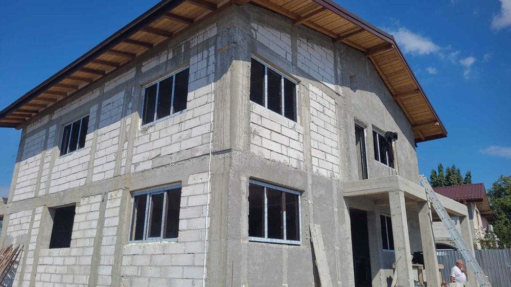 Tamplarie PVC si aluminiu