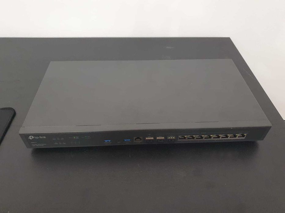 Router 8 porturi TP-Link Omada ER8411, 10 Gbps, 3 SFP