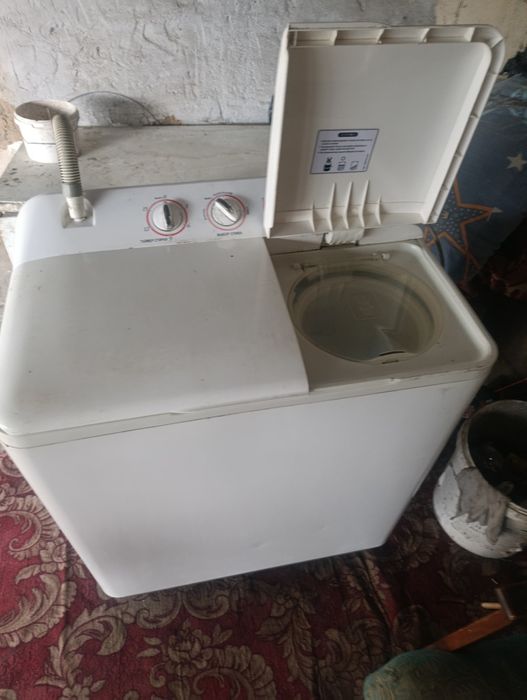 Продам стиральную машинку