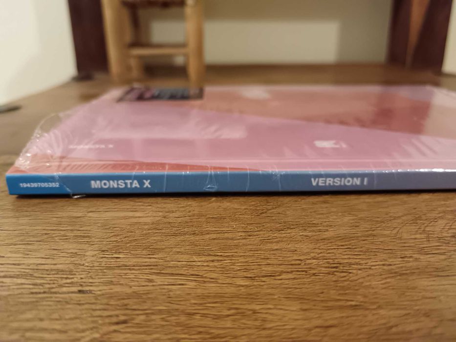 KPOP албум Monsta X  - All About Luv