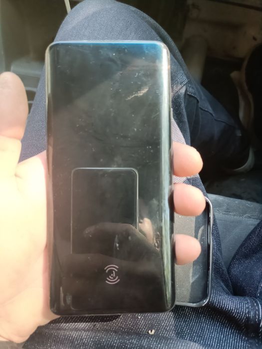 Продам one plus 7 pro