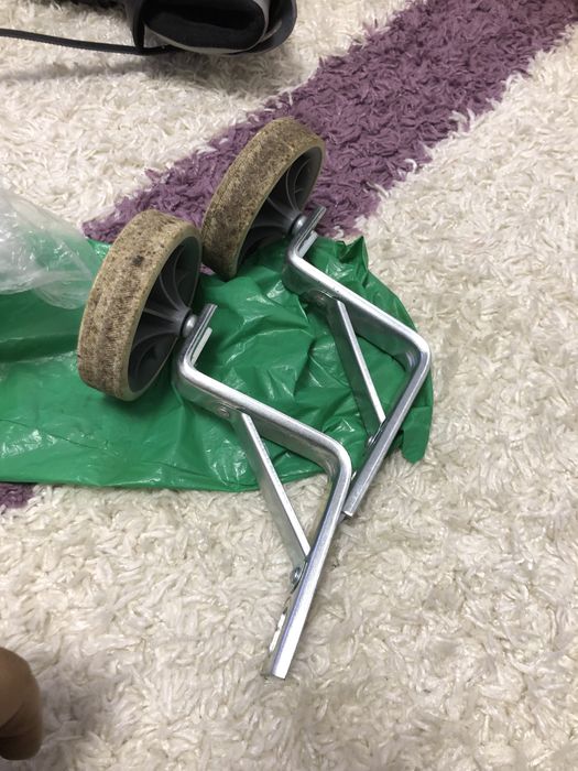 Roti ajutatoare copii si sa cu maner