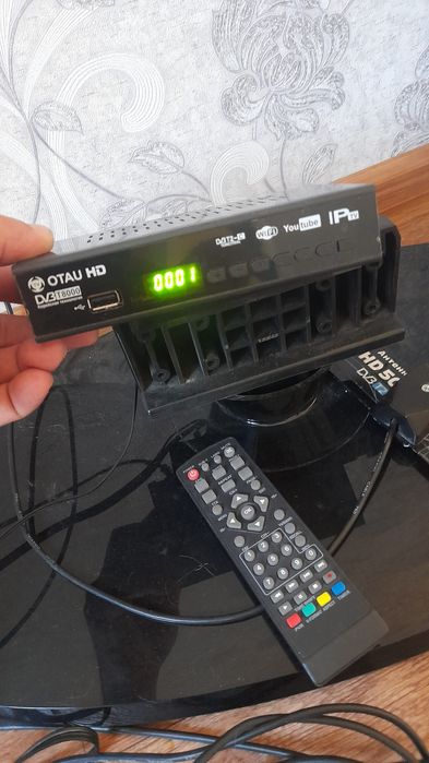 Продам телевизор