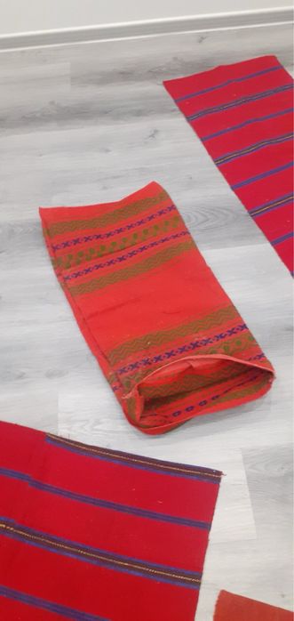 Ръчно тъкани черги и месали