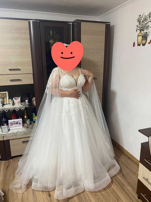 Vand rochie de mireasa