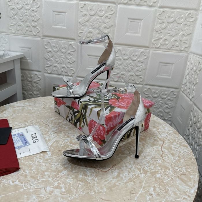 Стальные каблуки под бренд  DG.