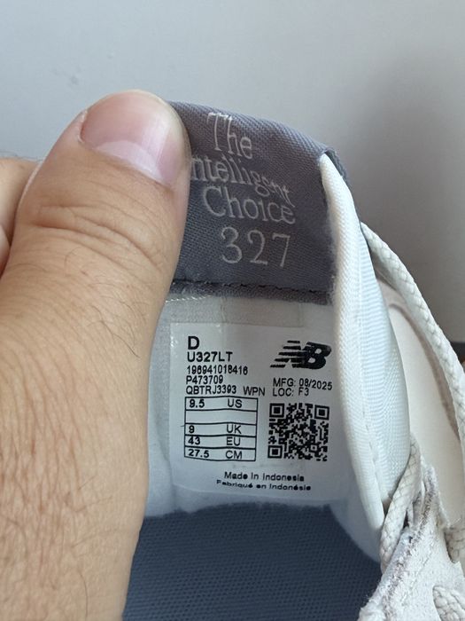 New Balance 327 alb cu logo N gri piele 100% marimea 43 noi originali