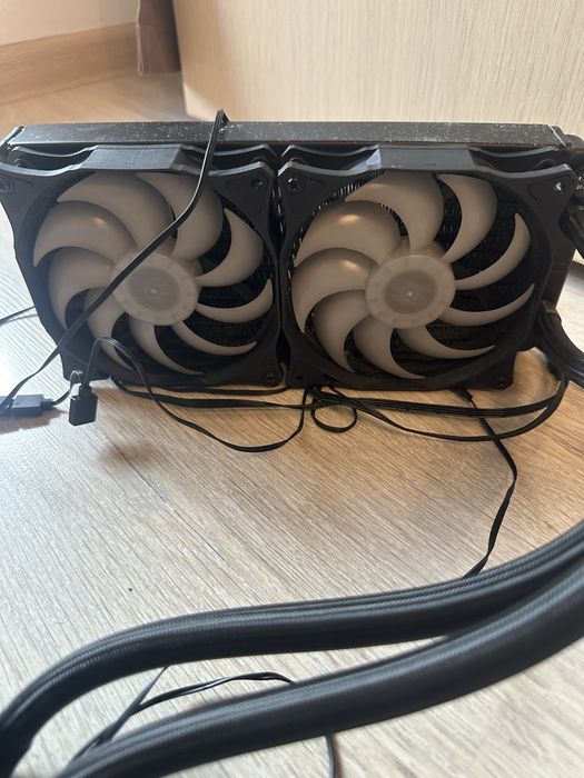 Cooler AIO 240 Silentium PC Navis EVO ARGB Rev 2.1
