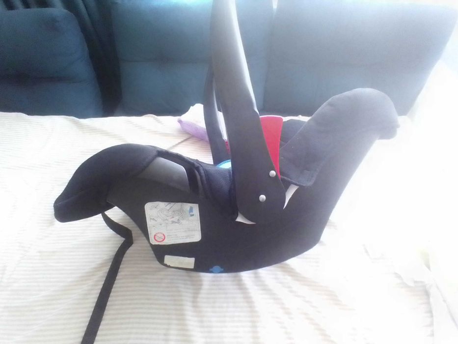 Бебешко столче кошница с база