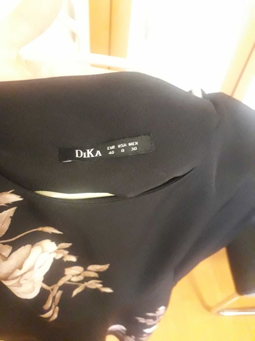 Рокля на DiKa...