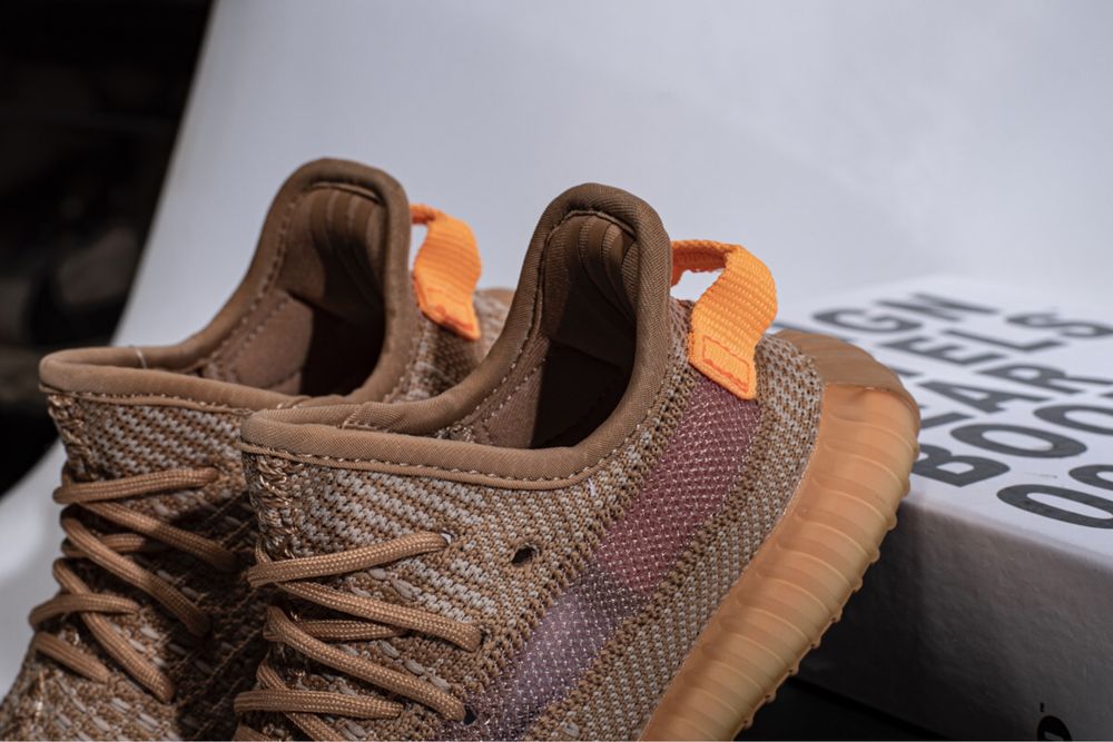 Adidas Yeezy Boost 350 V2 Clay (Kids/De Copii)