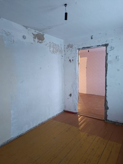 Продам 4-х комнатную квартиру