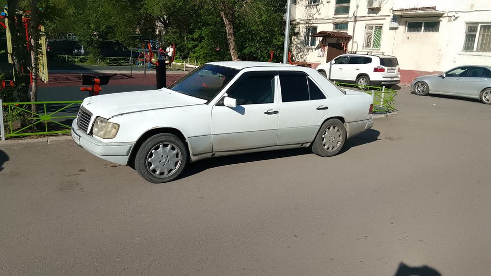 Продам машину срочно