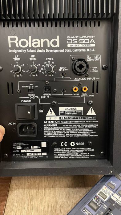 Студийные мониторы Roland DS-50A 24-бит / 96 кГц  (договорная)