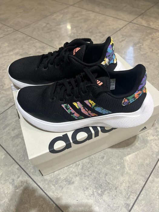 Дамски маратонки Адидас