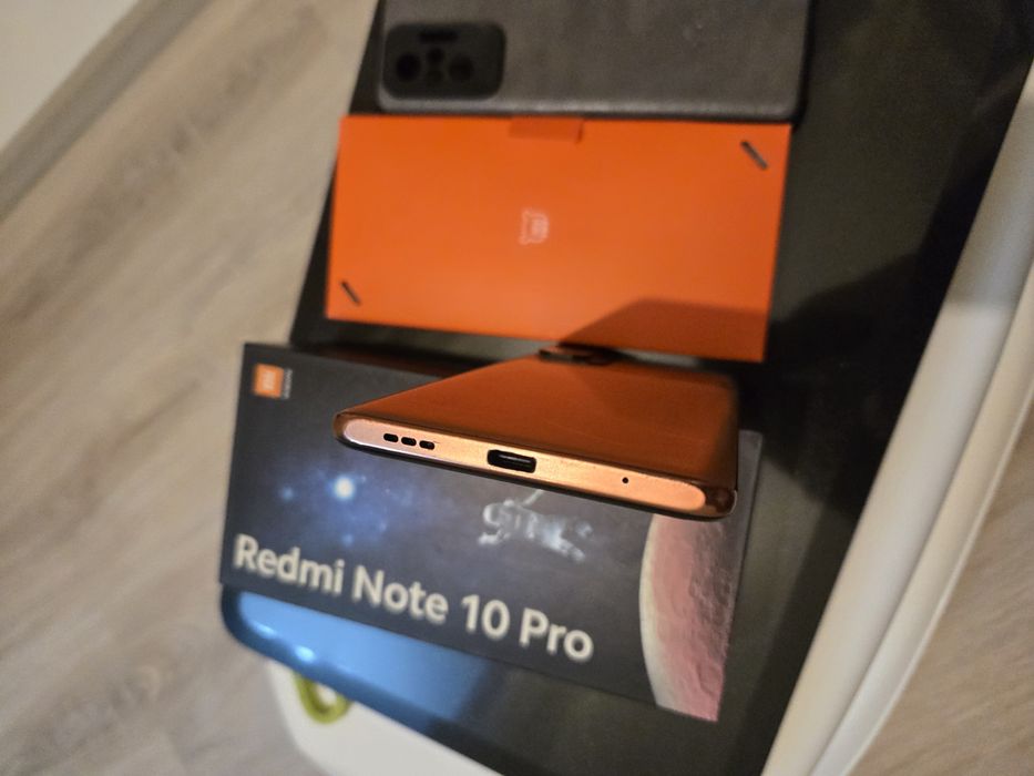 Продам Xiaomi Redmi Note 10 Pro