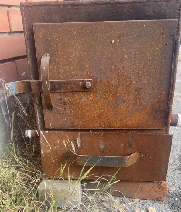 Срочно продам чугунный печку+бочок