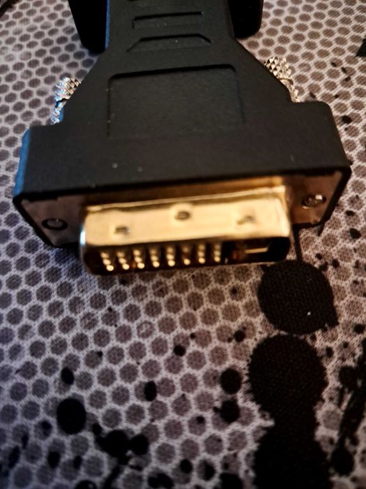 Vga към Dvi адаптер