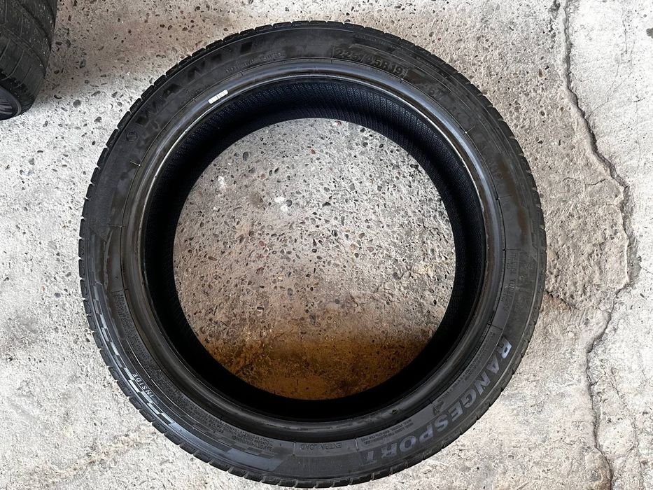 Balon RANGESPORT 225/45 R19