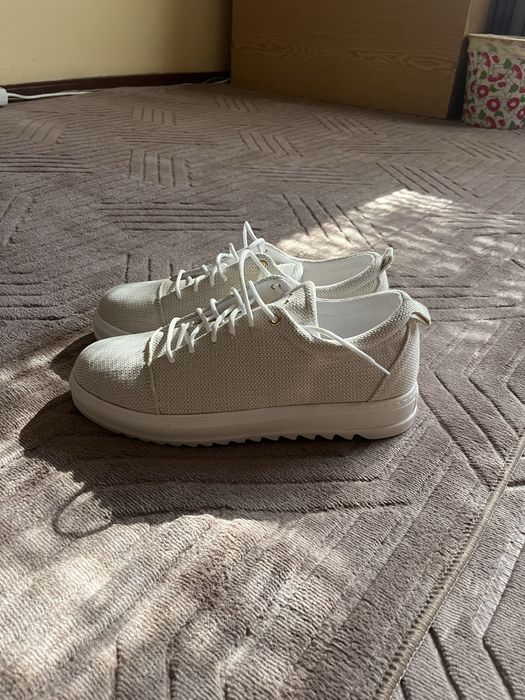 Мъжки официални обувки бежови