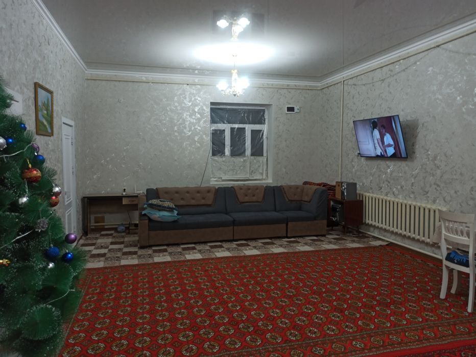 Срочно Куйбышев отделде тас кирпичден салинган жай сатылады