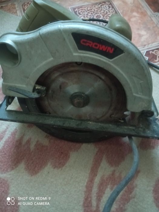 Продам пчелку кроун