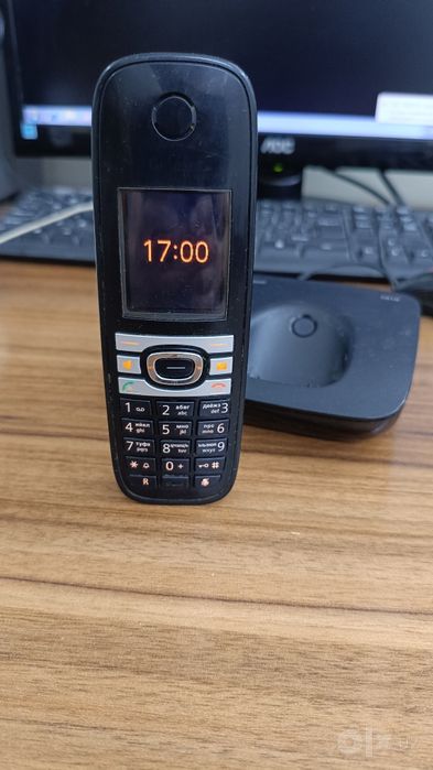 Гарантия на 1 месяц. Продам радиотелефон Gigaset C610