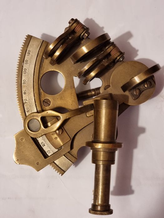 Sextant nautic maritim de nava