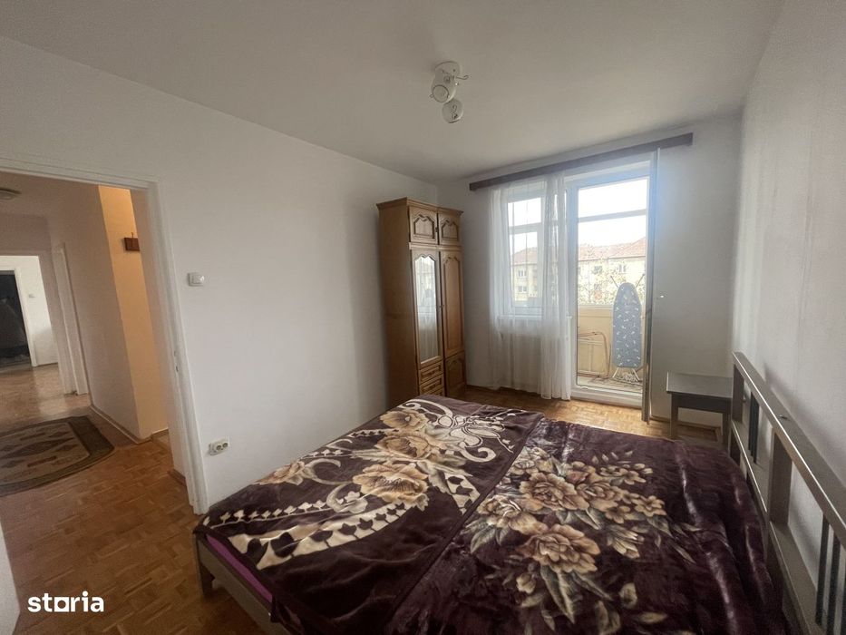 Ap 3 camere confort 1 semidecomandat 69 mp utili str Rahova