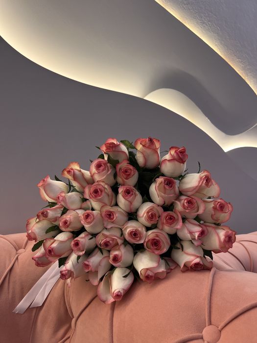 Цветы  35шт.           цена:8к