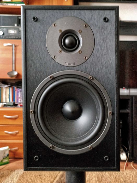 Boxe Magnat Monitor S30